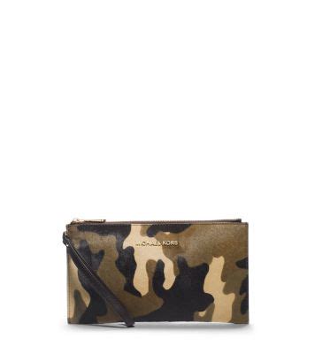 michael kors bedford large calf hair wristlet|Michael Kors Canberra .